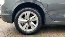 Volkswagen Golf 1.5 TSI Life 5dr Petrol Hatchback